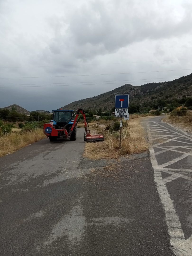 Desbroce_caminos_rurales_Petrer
