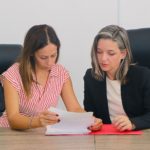 Abogadas_Yaiza_y_Nerea_Charla_Ley_2ª_Oportunidad_Petrer